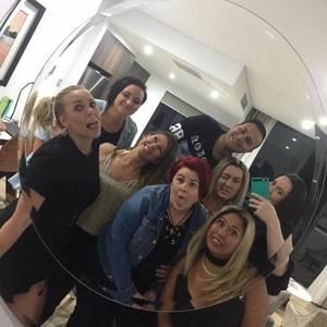 Meet your Posher, Melanie